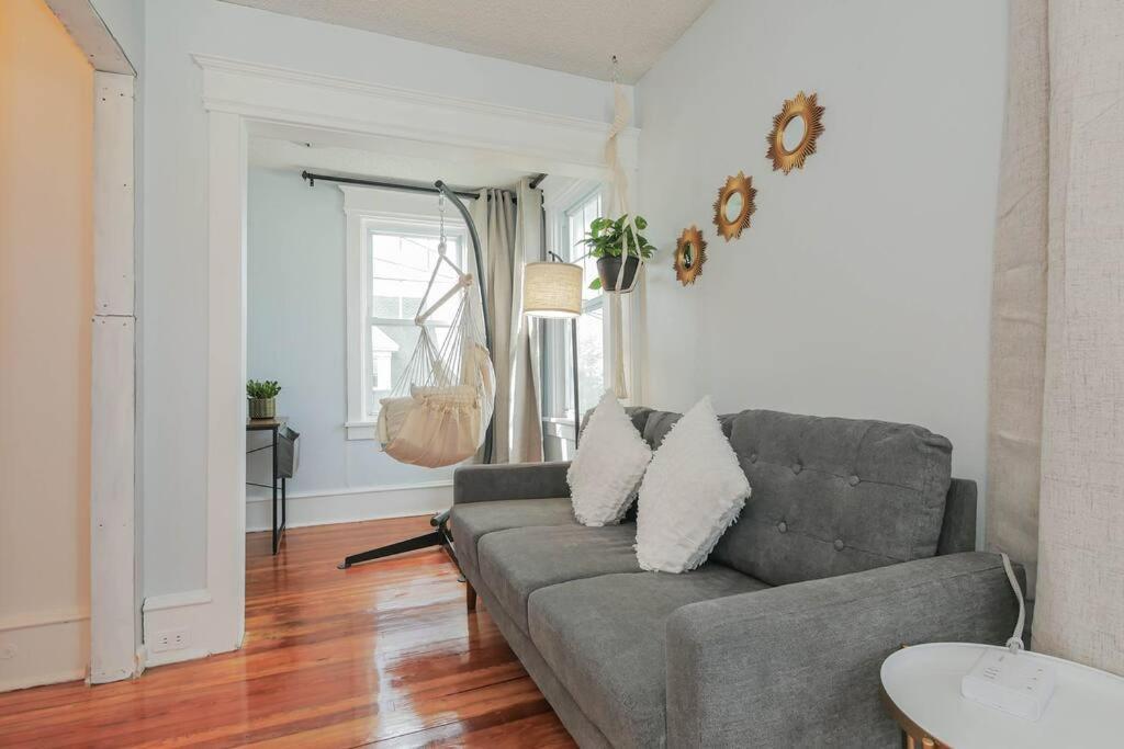 Ac 6br 2ba Quiet Retreat Location