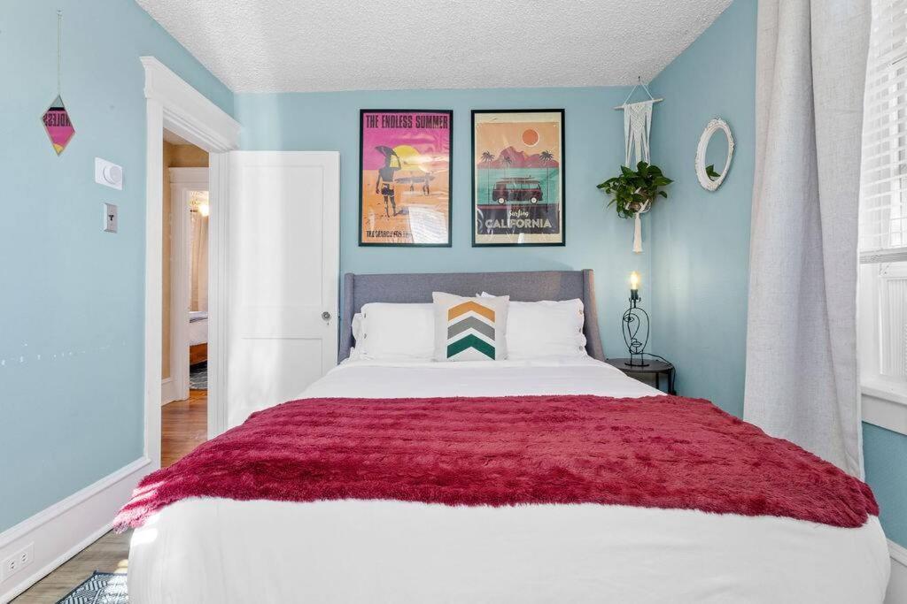Ac 6br 2ba Quiet Retreat Location *
