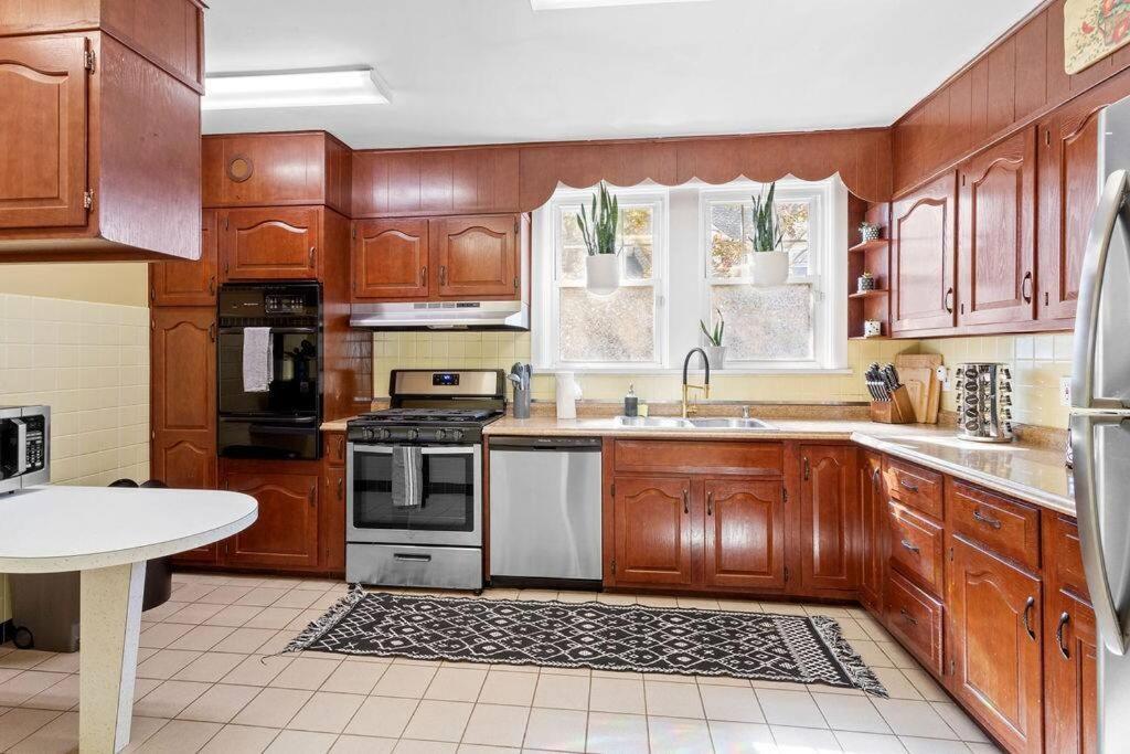 Ac 6br 2ba Quiet Retreat Location Atlantic City
