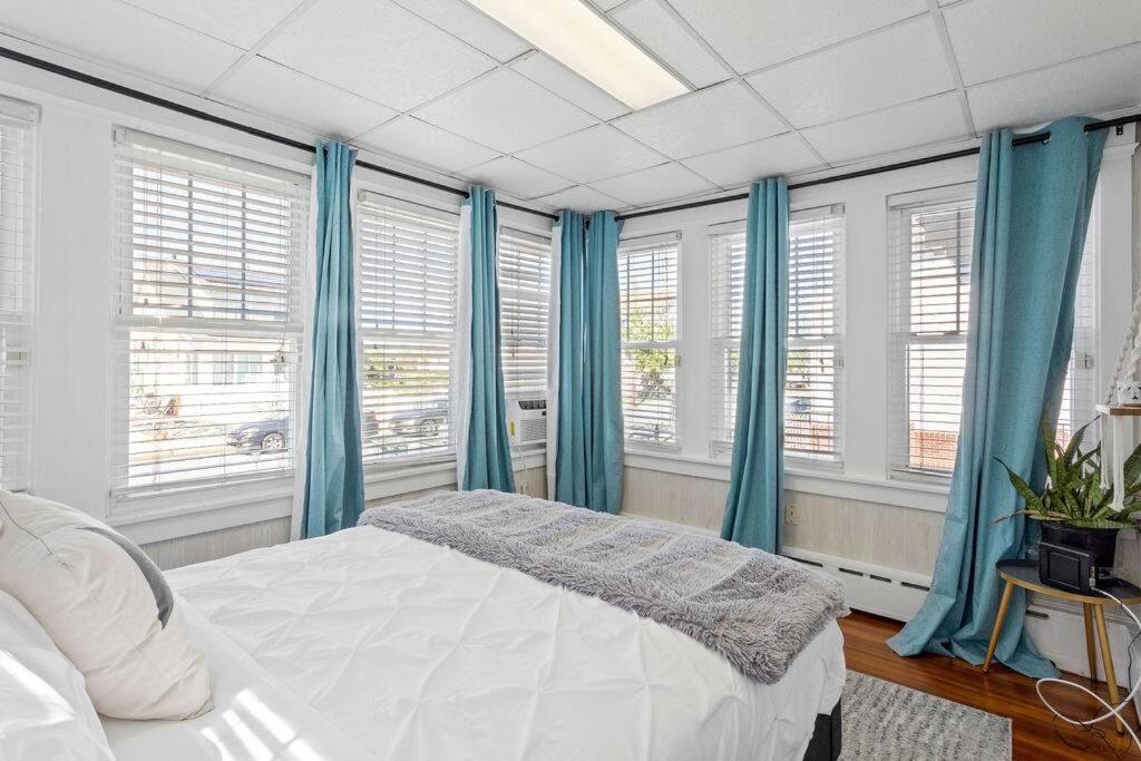 Apartment Ac 6br 2ba Quiet Retreat Location *