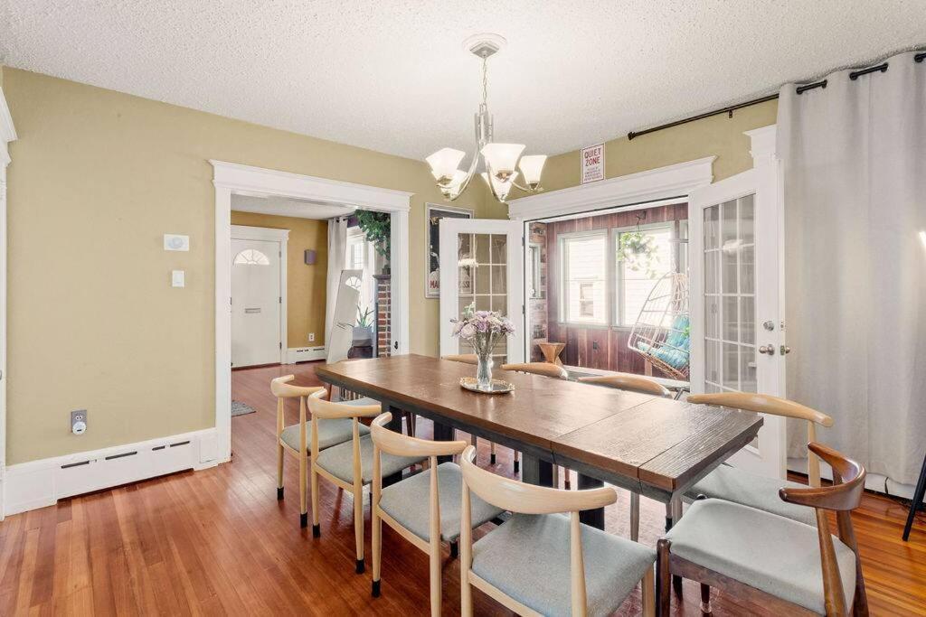 Apartment Ac 6br 2ba Quiet Retreat Location *